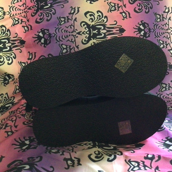 Spiderweb Platform Wedges Mary Janes - Picture 5 of 9